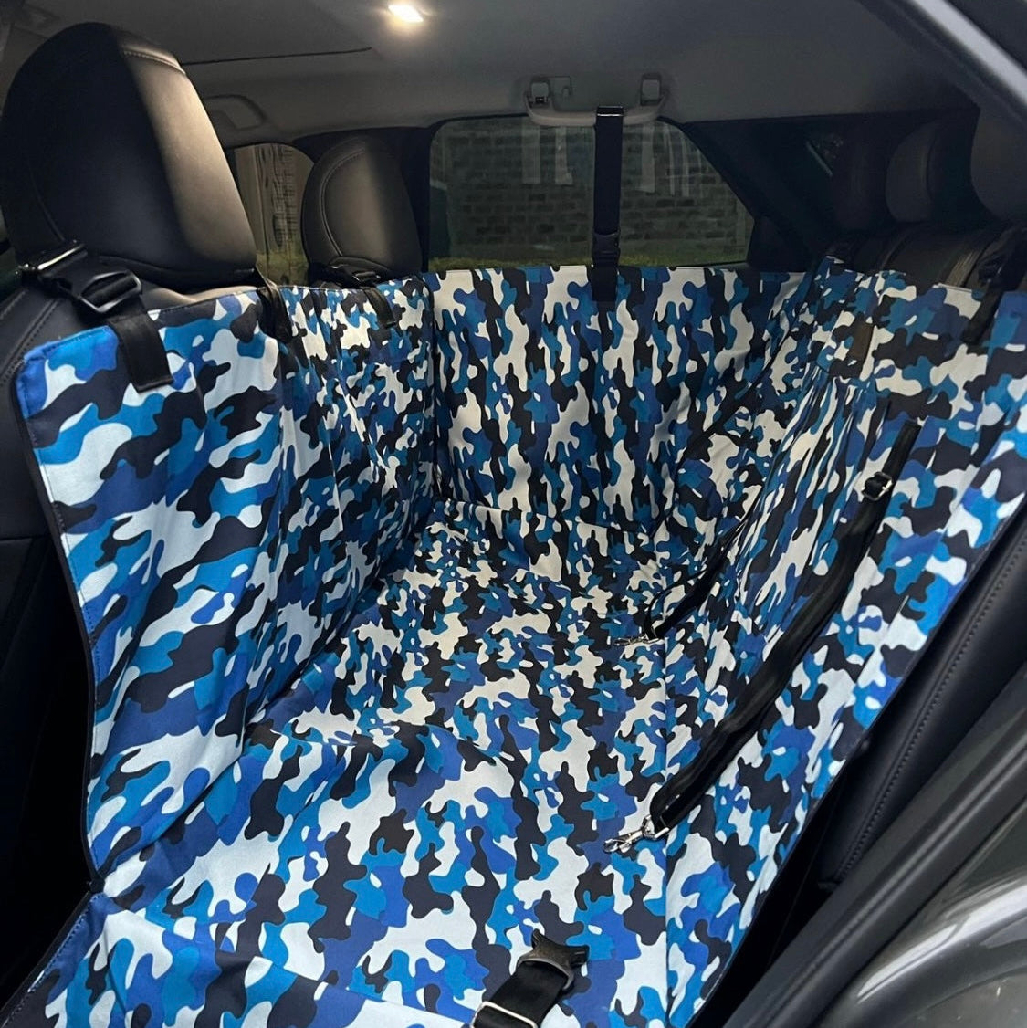 PROTECTOR DE SILLA GRANDE - Cuida tu tapicería y viaja tranquilo con tu peludo